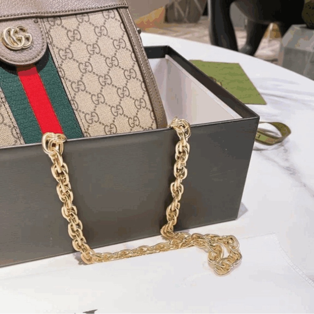 💖💖GUCCI bag - Picture 2 of 5